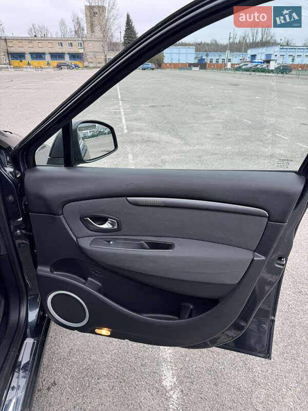 Мінівен Renault Scenic 2010 в Харкові