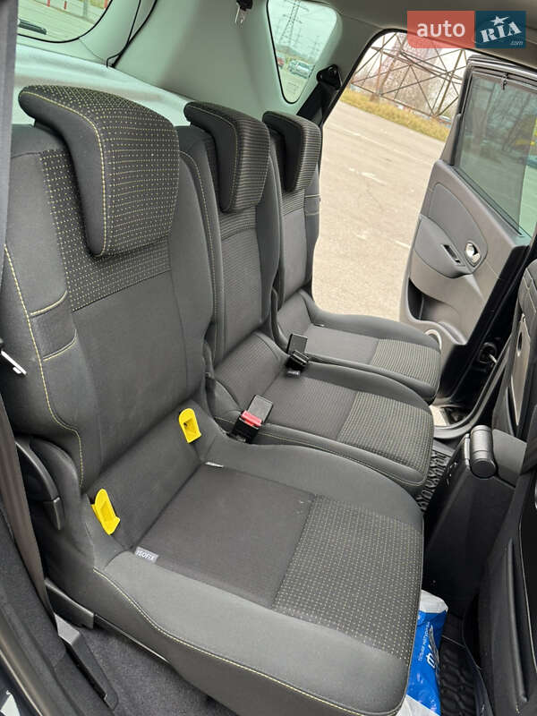 Мінівен Renault Scenic 2010 в Харкові