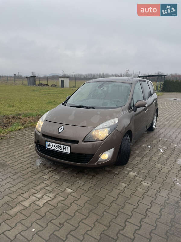 Renault Scenic 2010 Renault Scenic 2010