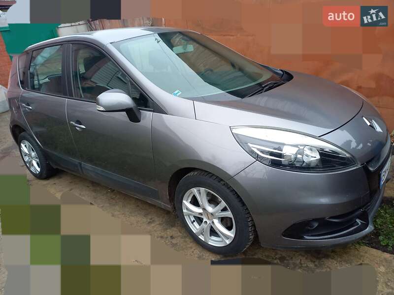 Мінівен Renault Scenic 2012 в Сумах