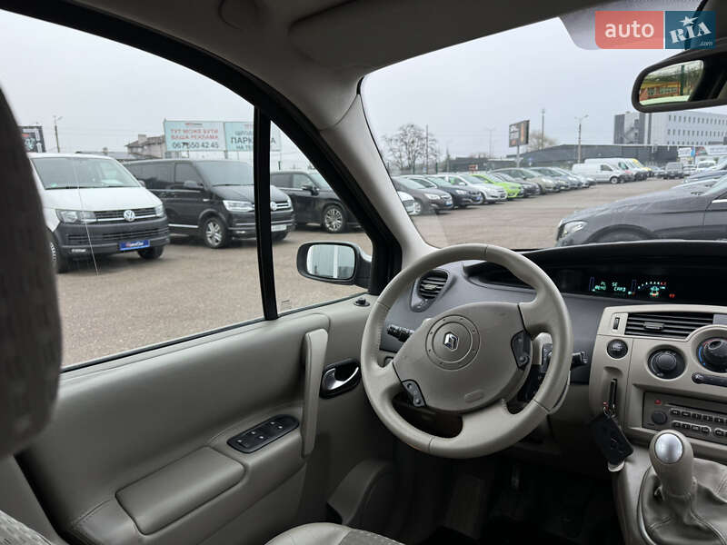 Мінівен Renault Scenic 2004 в Києві