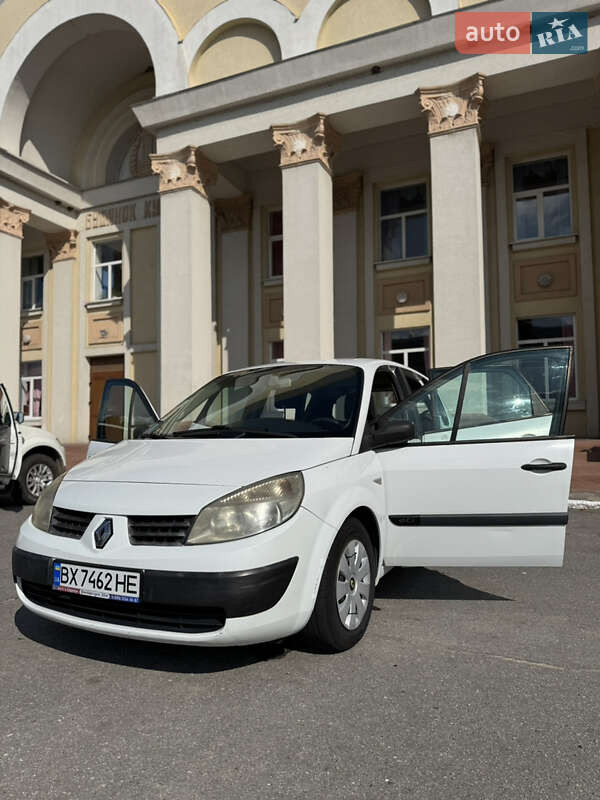Мінівен Renault Scenic 2006 в Чернігові