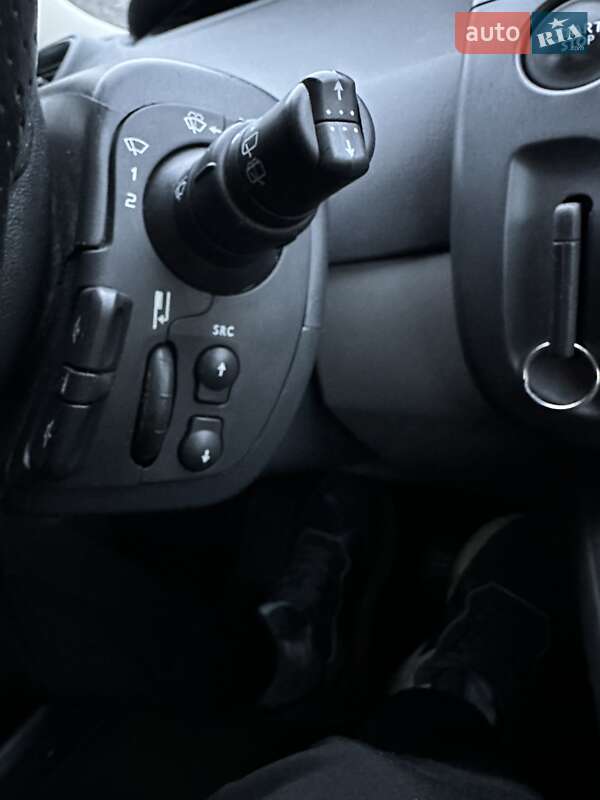 Мінівен Renault Scenic 2008 в Києві фото 36 Мінівен Renault Scenic 2008 в Києві