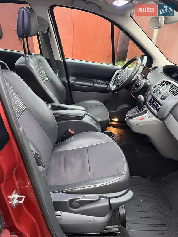 Минивэн Renault Scenic 2008 в Луцке фото 20 Минивэн Renault Scenic 2008 в Луцке