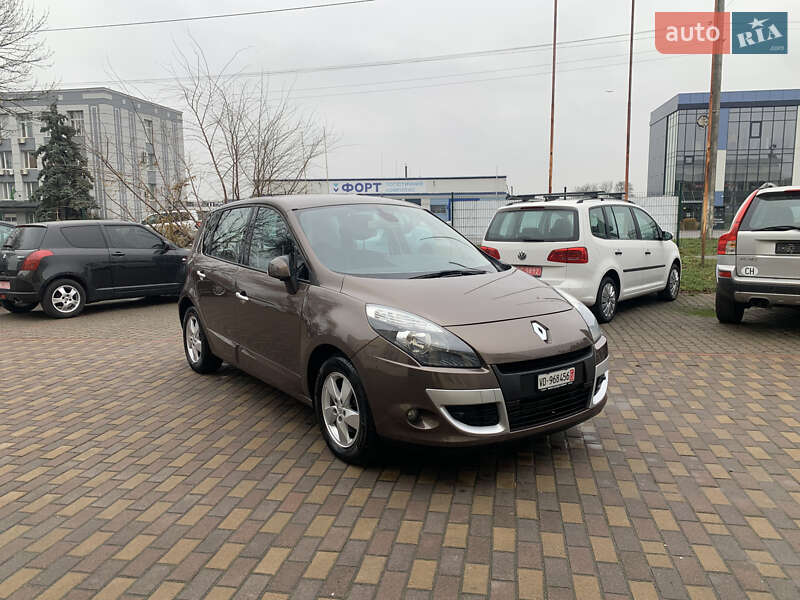 Минивэн Renault Scenic 2011 в Ровно фото 2 Минивэн Renault Scenic 2011 в Ровно