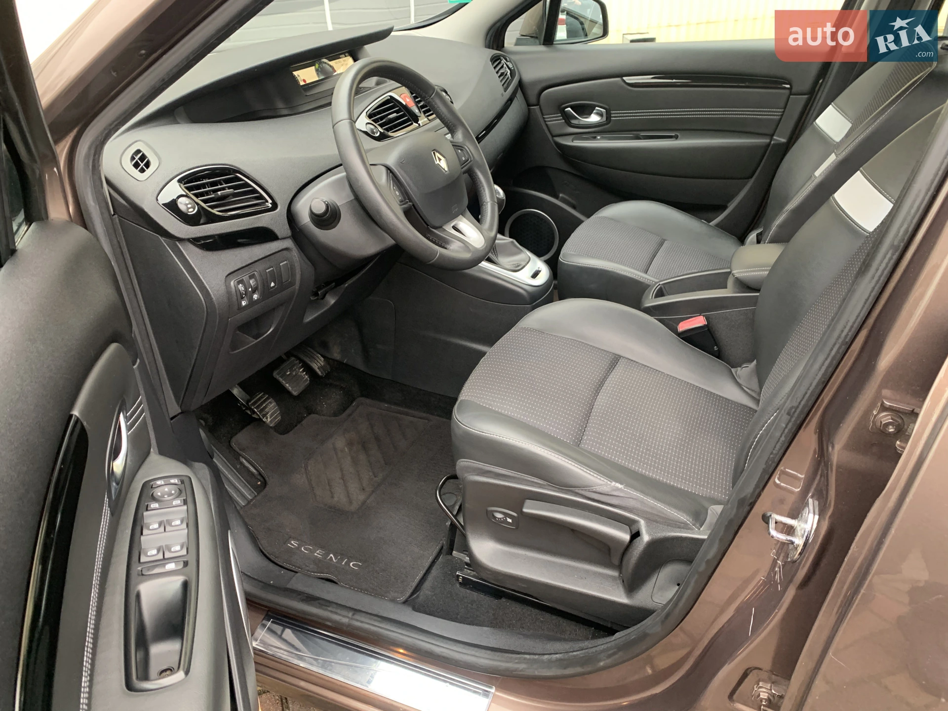 2011 Renault Scenic - мініатюра 15