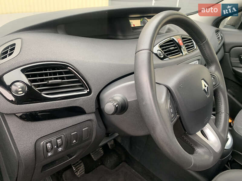 Минивэн Renault Scenic 2011 в Ровно фото 17 Минивэн Renault Scenic 2011 в Ровно