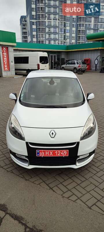 Мінівен Renault Scenic 2012 в Черкасах