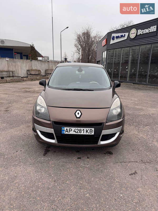 Минивэн Renault Scenic 2011 в Запорожье фото 2 Минивэн Renault Scenic 2011 в Запорожье