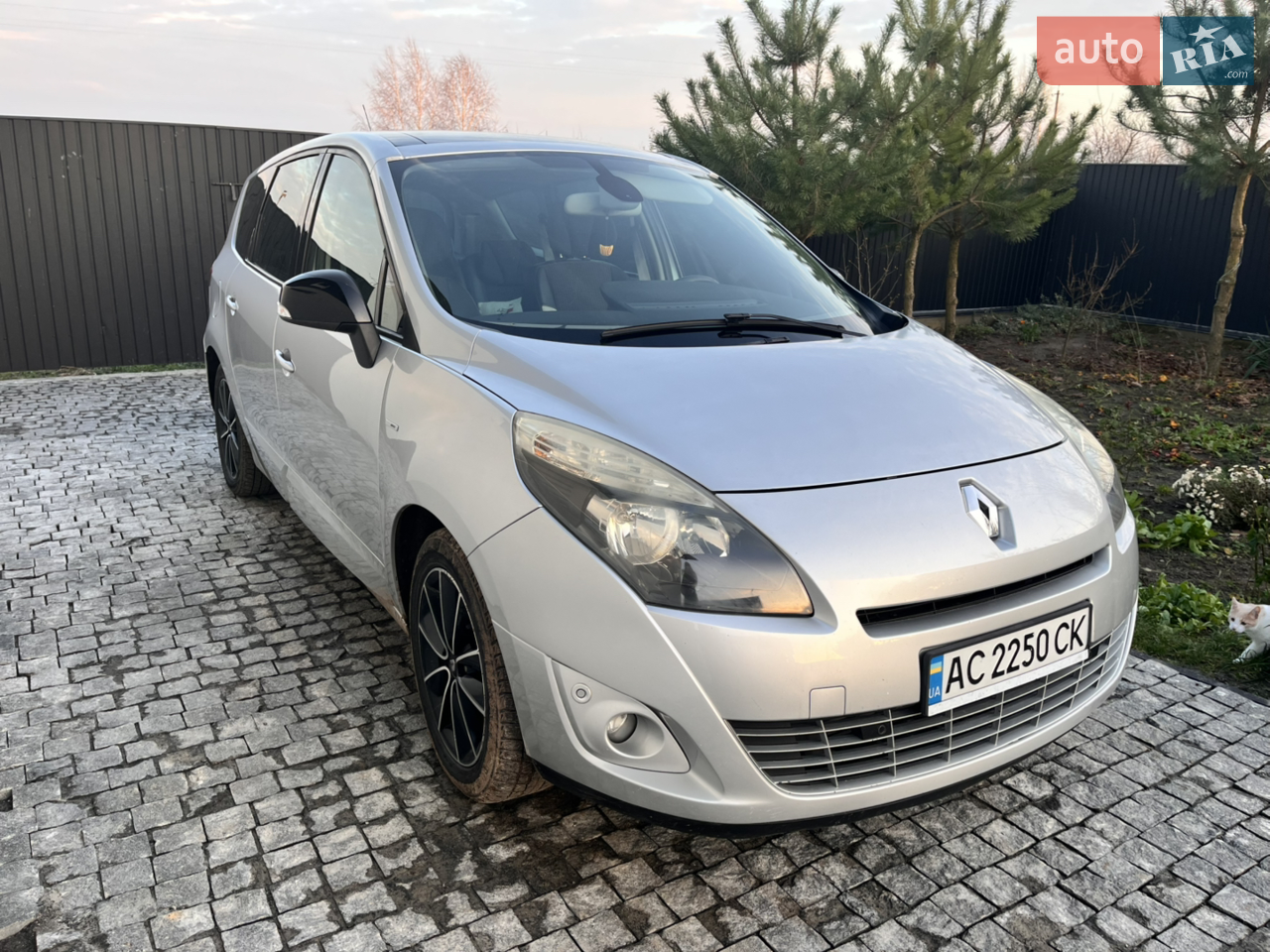 2011 Renault Scenic - мініатюра 27