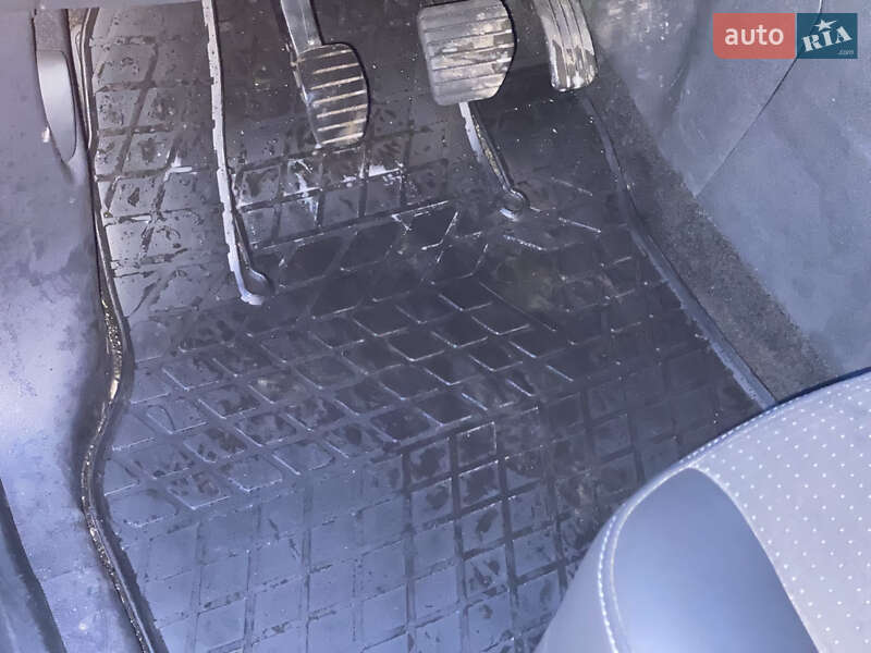 Минивэн Renault Scenic 2013 в Ковеле