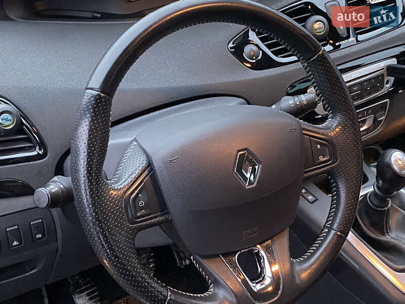 Минивэн Renault Scenic 2013 в Ковеле