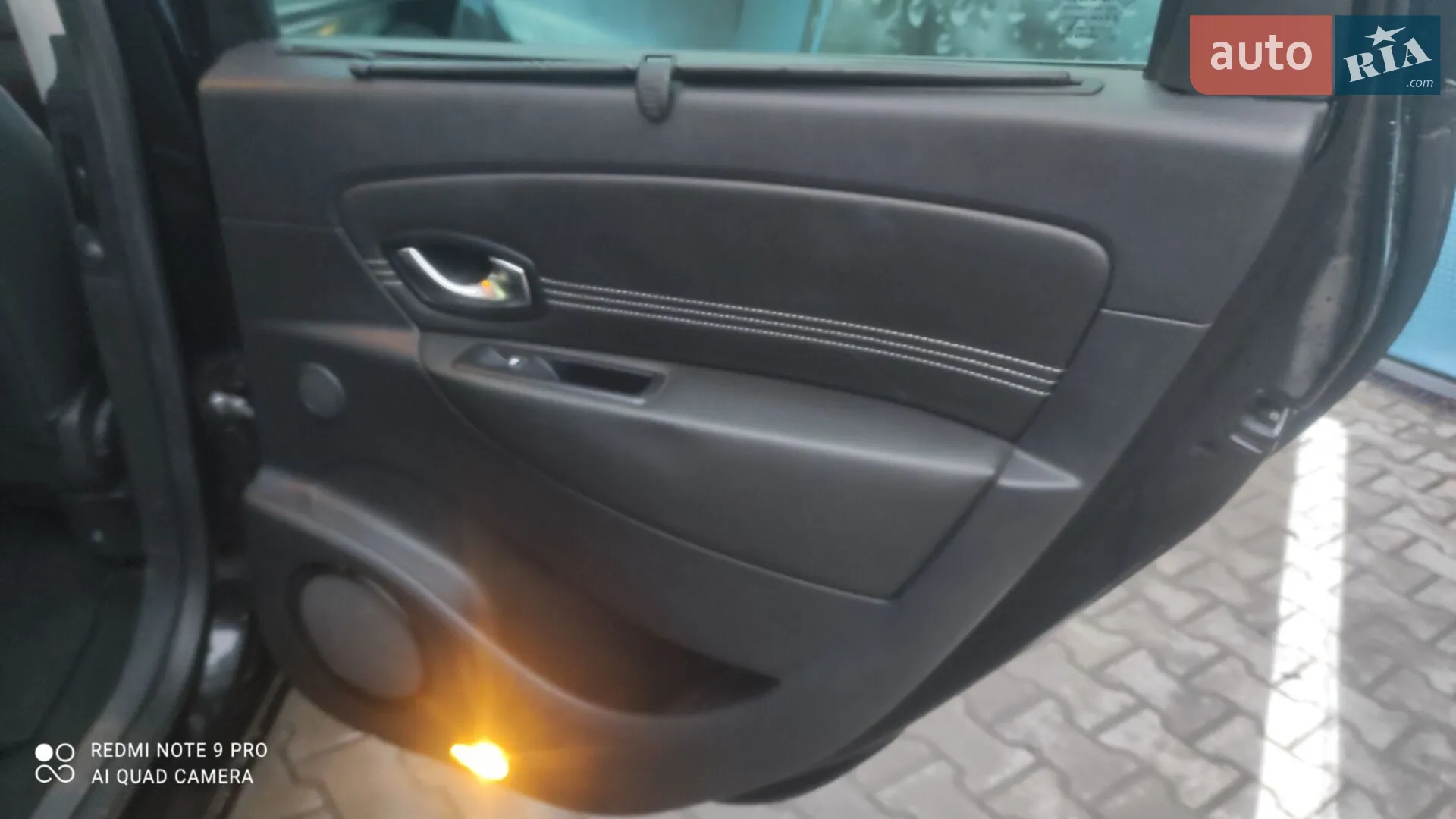 2010 Renault Scenic - мініатюра 4
