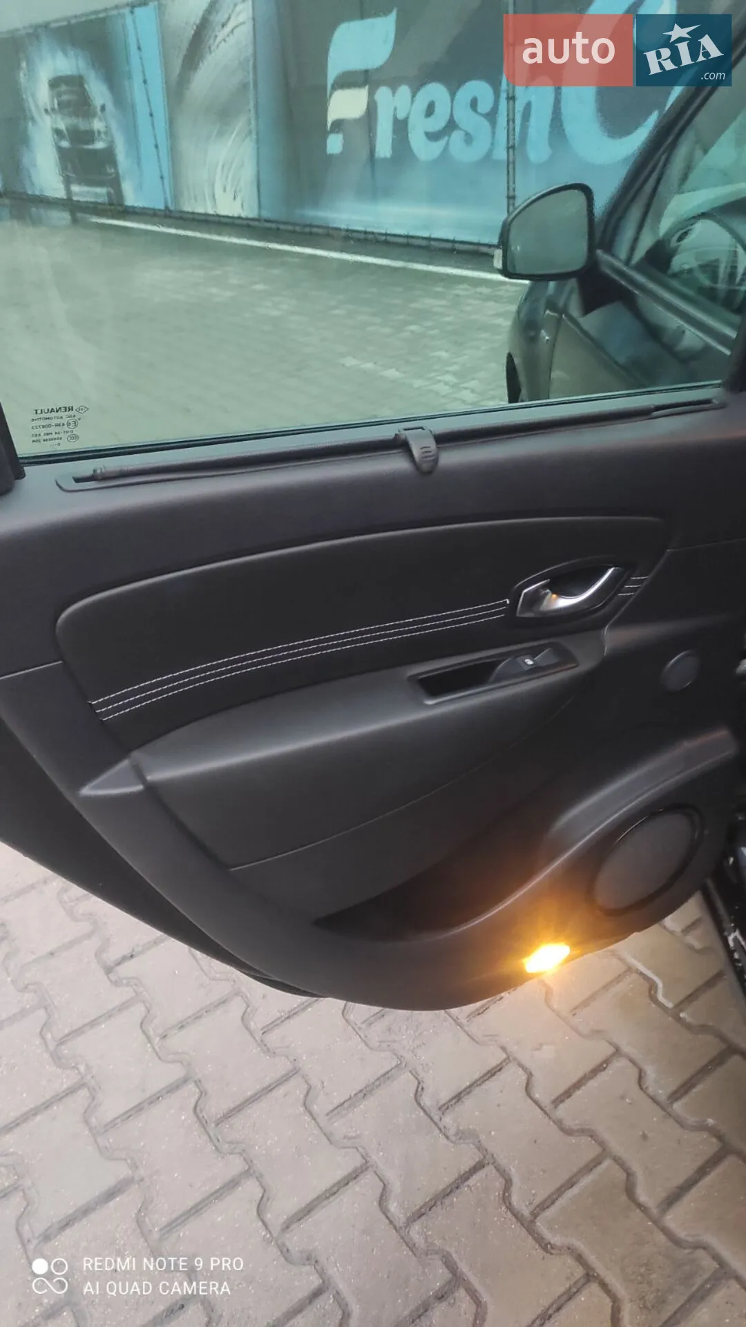 2010 Renault Scenic - мініатюра 8