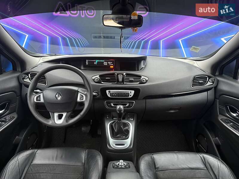 Минивэн Renault Scenic 2012 в Запорожье