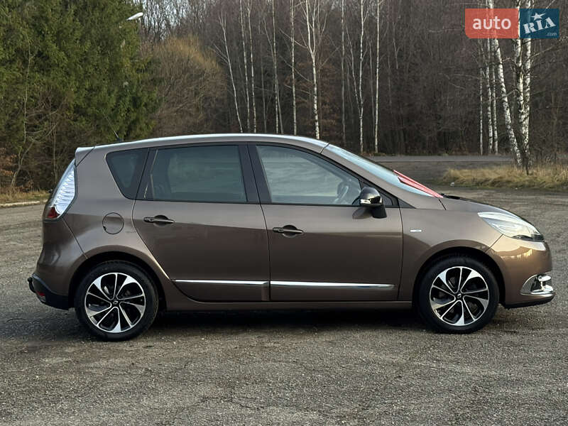 Минивэн Renault Scenic 2015 в Моршине
