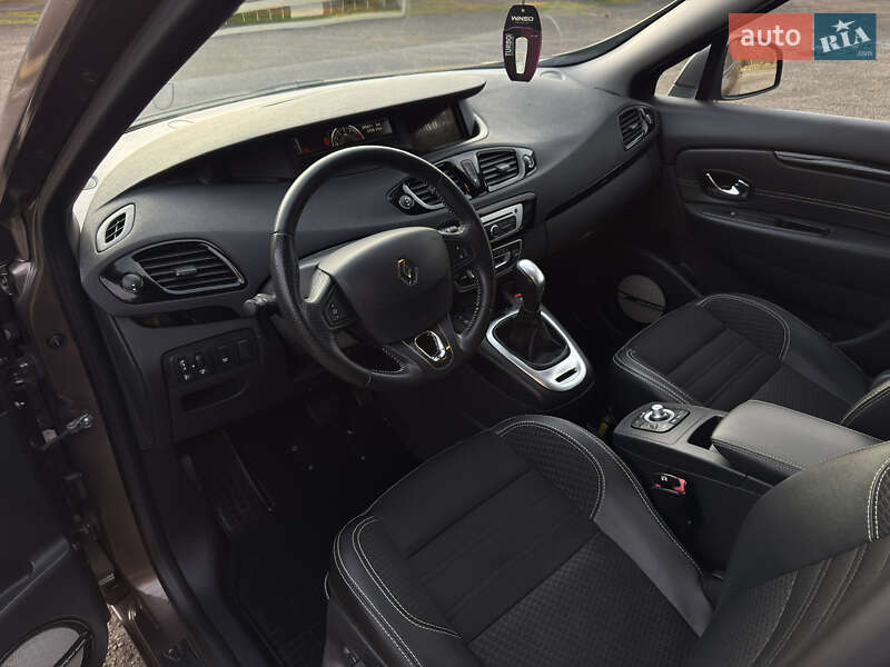 Минивэн Renault Scenic 2015 в Моршине