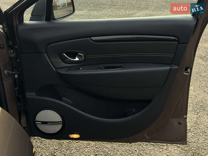 Минивэн Renault Scenic 2015 в Моршине