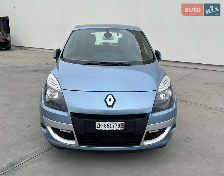 Минивэн Renault Scenic 2011 в Луцке