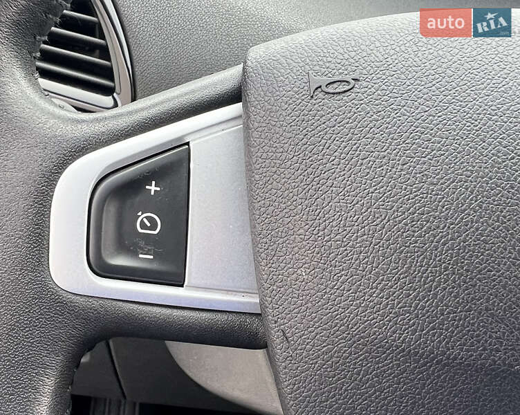 Минивэн Renault Scenic 2011 в Луцке