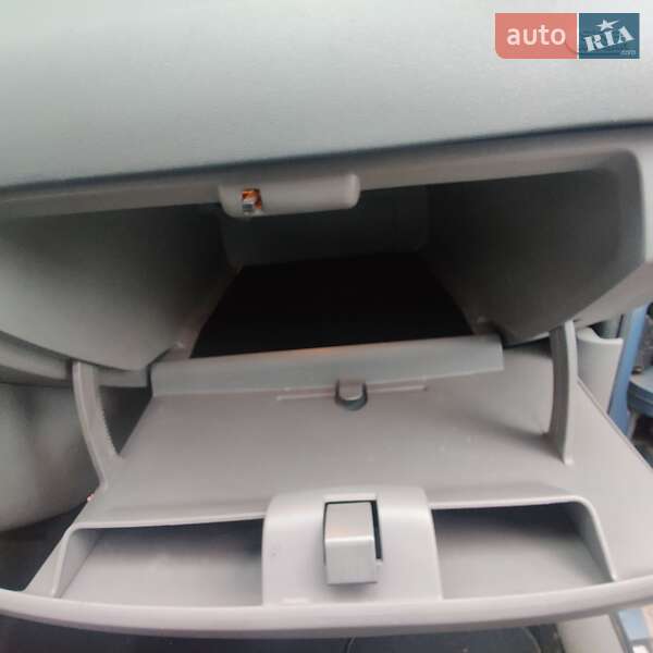 Минивэн Renault Scenic 2005 в Львове фото 26 Минивэн Renault Scenic 2005 в Львове