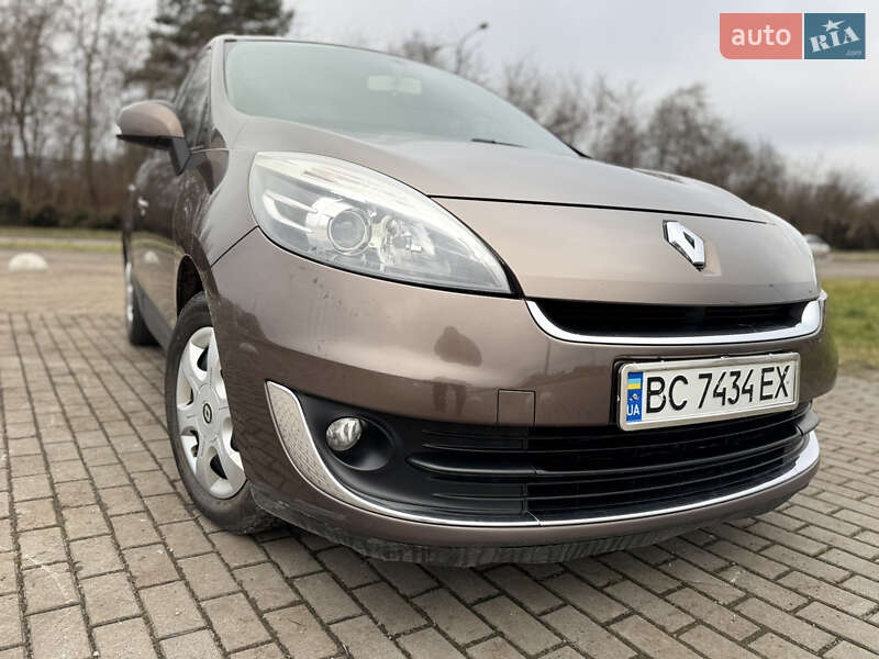 Минивэн Renault Scenic 2013 в Львове фото 5 Минивэн Renault Scenic 2013 в Львове