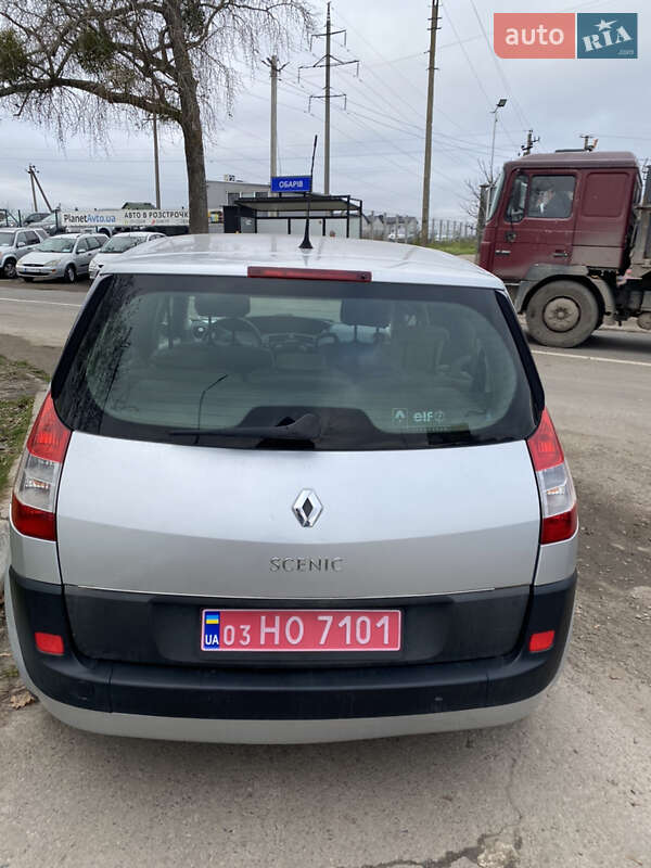 Минивэн Renault Scenic 2005 в Ровно