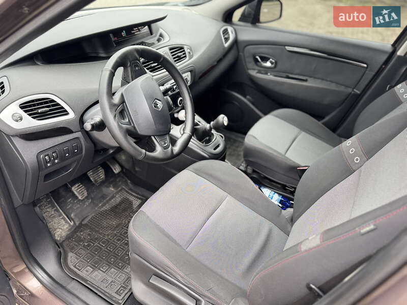 Минивэн Renault Scenic 2013 в Львове фото 34 Минивэн Renault Scenic 2013 в Львове