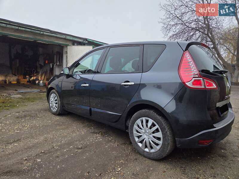 Минивэн Renault Scenic 2010 в Тернополе