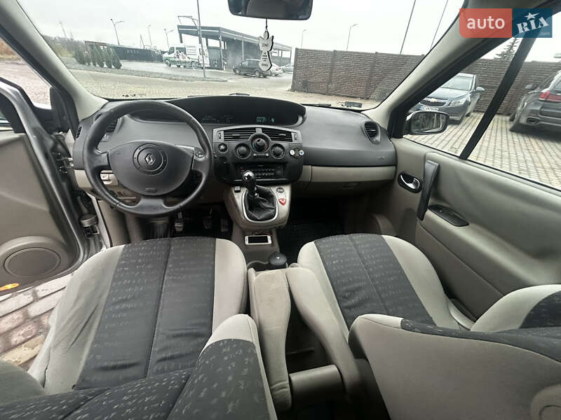 Минивэн Renault Scenic 2005 в Буске фото 12 Минивэн Renault Scenic 2005 в Буске