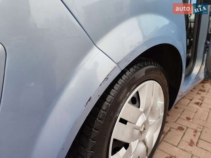 Минивэн Renault Scenic 2006 в Ровно