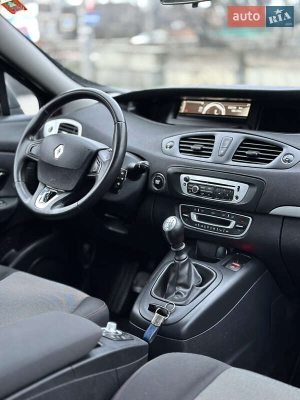 Мінівен Renault Scenic 2014 в Вінниці