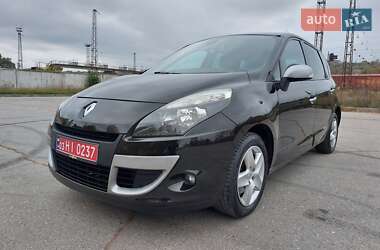 Минивэн Renault Scenic 2010 в Мерефа