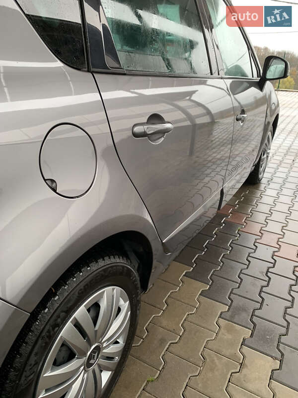 Минивэн Renault Scenic 2009 в Виннице