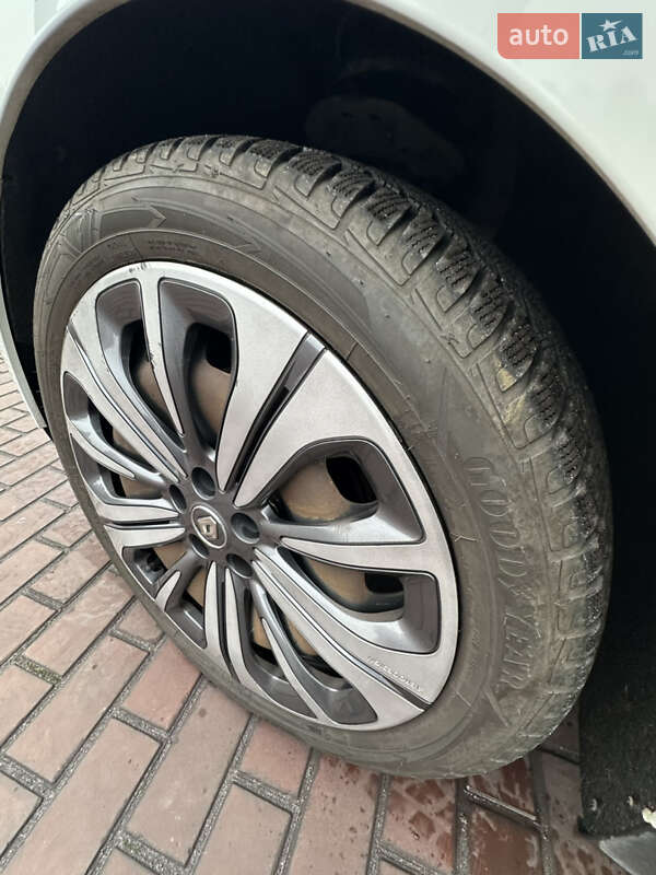 Минивэн Renault Scenic 2017 в Днепре