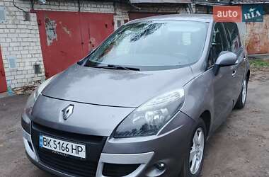Минивэн Renault Scenic 2011 в Чернигове