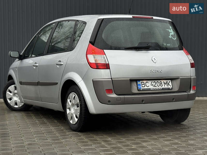 Минивэн Renault Scenic 2005 в Дрогобыче