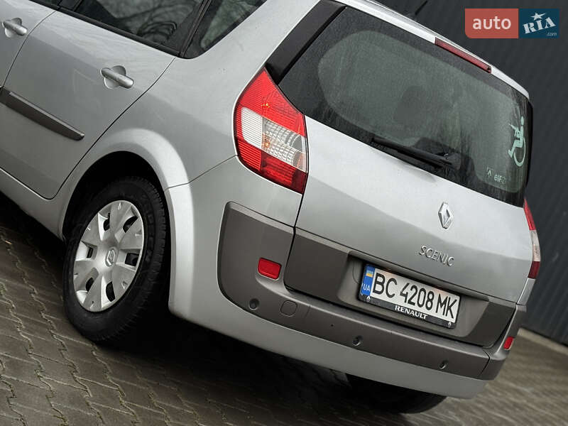 Минивэн Renault Scenic 2005 в Дрогобыче