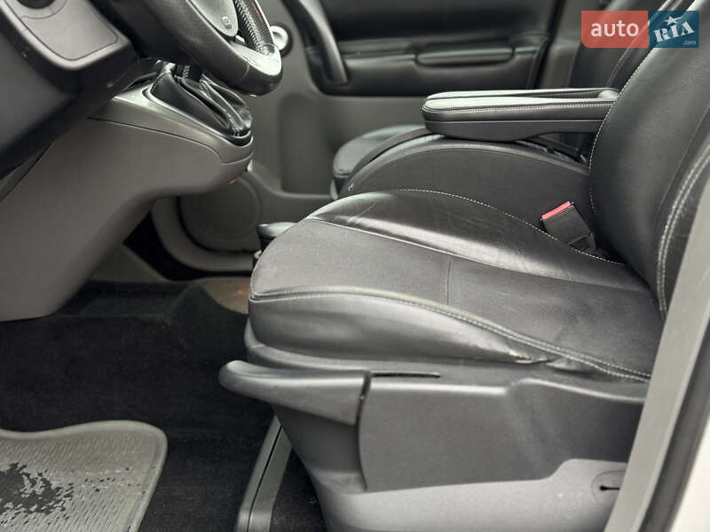 Минивэн Renault Scenic 2005 в Дрогобыче