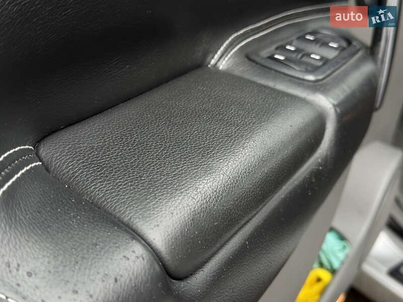 Минивэн Renault Scenic 2005 в Дрогобыче