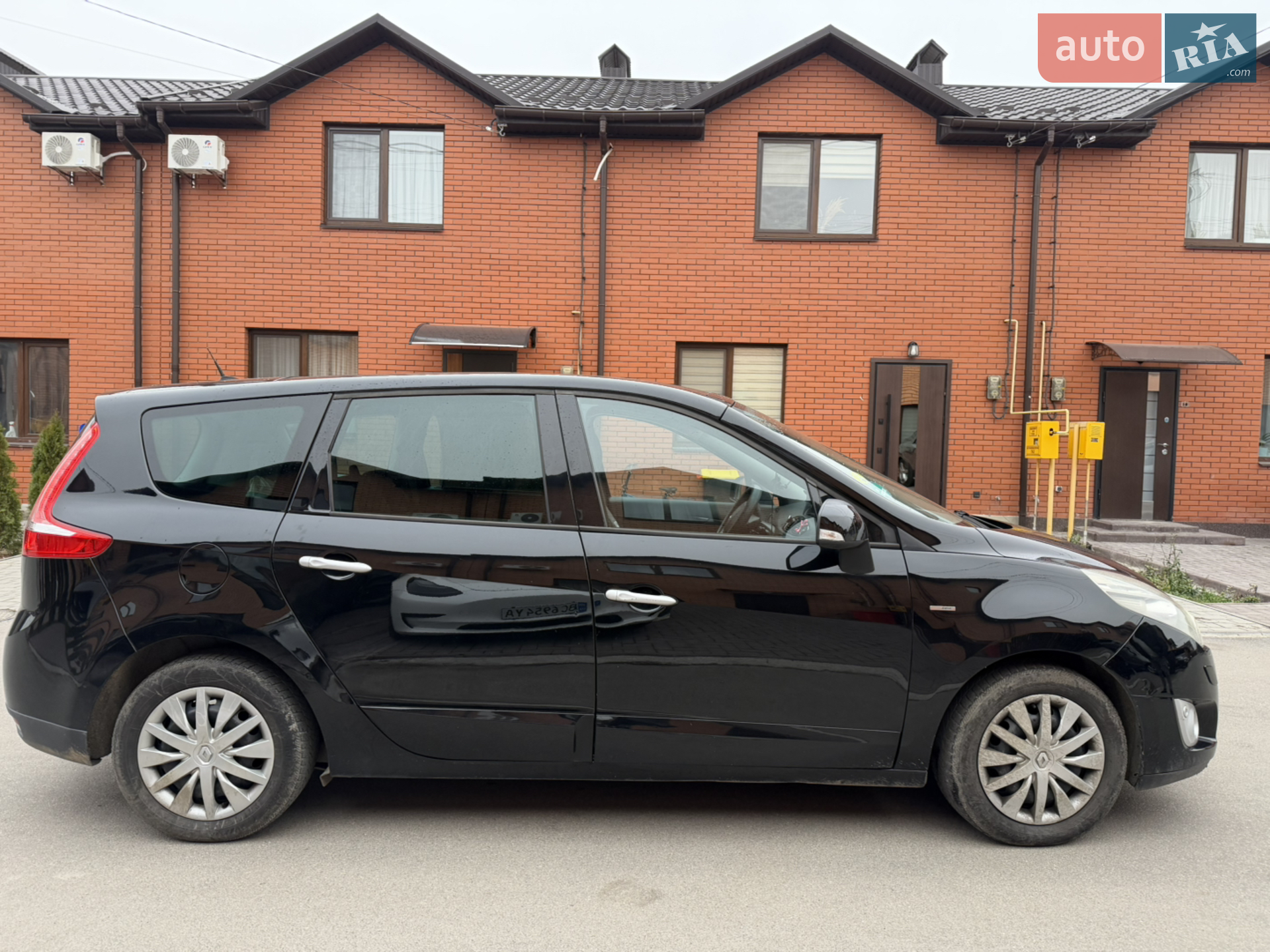 2011 Renault Scenic - мініатюра 18