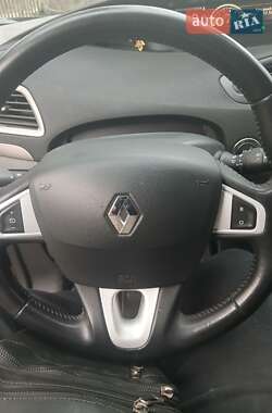 Минивэн Renault Scenic 2013 в Запорожье