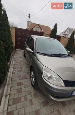 Минивэн Renault Scenic 2006 в Дергачах