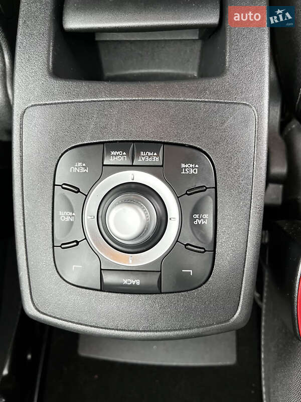 Минивэн Renault Scenic 2015 в Житомире