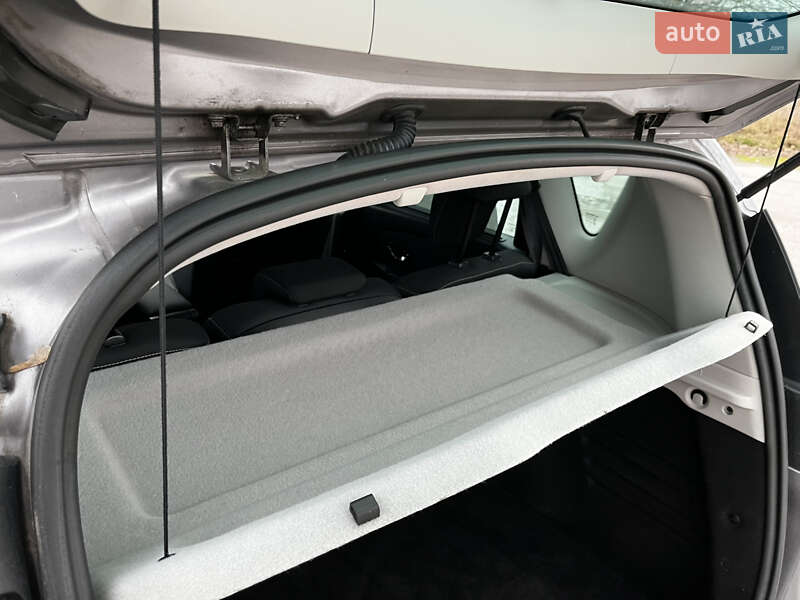 Минивэн Renault Scenic 2015 в Житомире