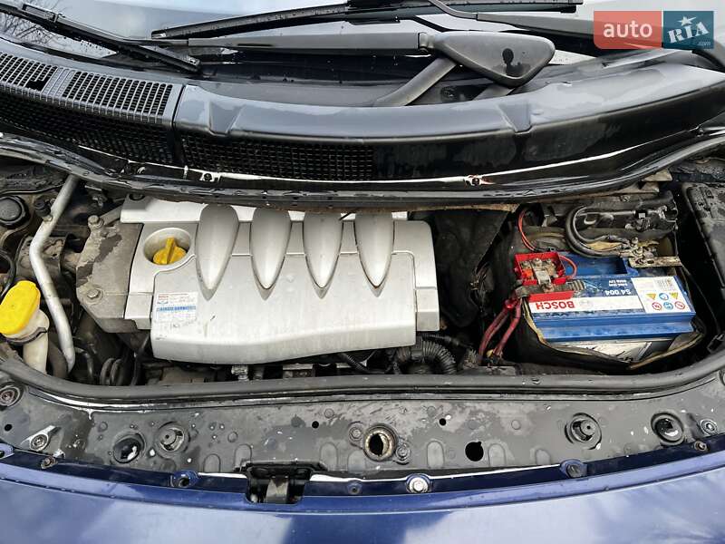Минивэн Renault Scenic 2005 в Вараше фото 4 Минивэн Renault Scenic 2005 в Вараше