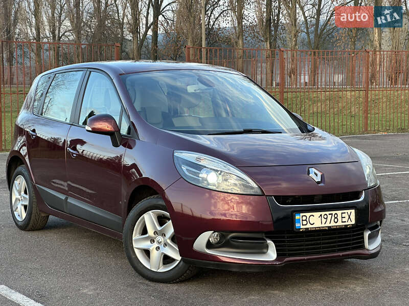 Renault Scenic 2012