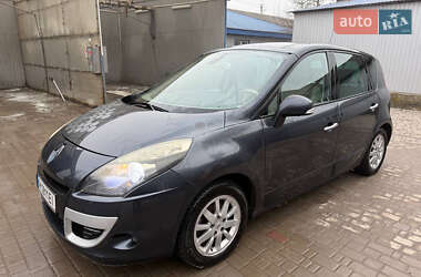 Мінівен Renault Scenic 2009 в Ізяславі