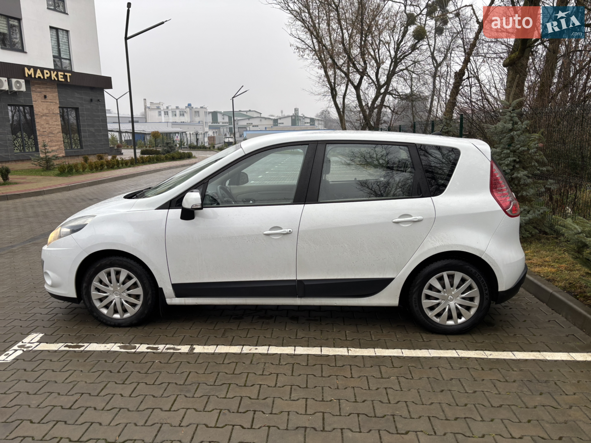 2010 Renault Scenic - мініатюра 7