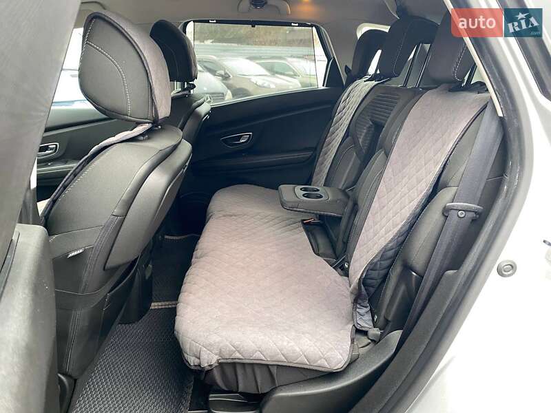 Мінівен Renault Scenic 2017 в Києві